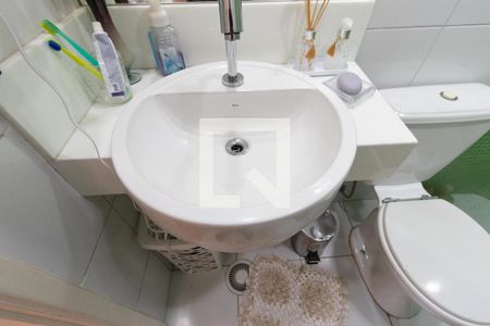 Apartamento à venda com 80m², 3 quartos e 2 vagasBanheiro Social