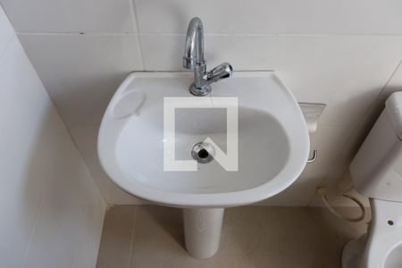 Apartamento para alugar com 65m², 2 quartos e sem vaga Apartamento para alugar com 65m², 2 quartos e sem vagaBanheiro