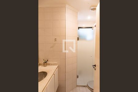 Apartamento à venda com 176m², 4 quartos e 2 vagas Apartamento à venda com 176m², 4 quartos e 2 vagasBanheiro