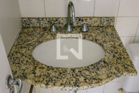 Casa de condomínio para alugar com 63m², 2 quartos e 1 vagaBanheiro