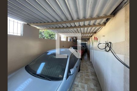 Casa à venda com 360m², 2 quartos e 3 vagasGaragem