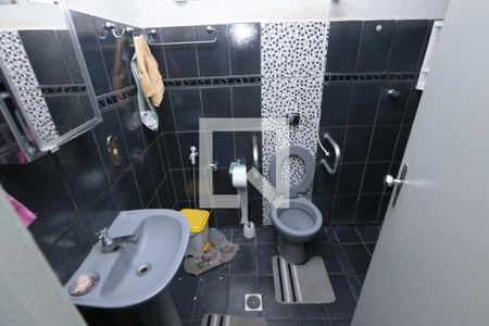 Banheiro de casa à venda com 2 quartos, 360m² em Riacho das Pedras, Contagem