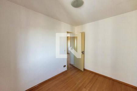 Quarto 1 de apartamento para alugar com 2 quartos, 50m² em Jardim Celeste, São Paulo