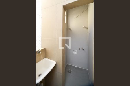 Área de Serviço de apartamento para alugar com 2 quartos, 55m² em Cruzeiro, Belo Horizonte
