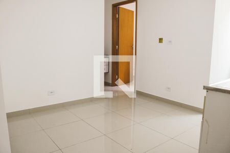 Sala/Cozinha de apartamento para alugar com 1 quarto, 29m² em Vila Mazzei, São Paulo