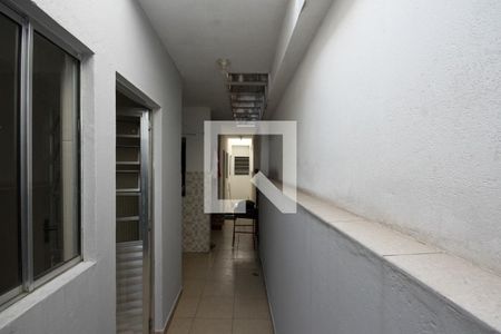 Casa para alugar com 50m², 1 quarto e sem vagaCorredor externo