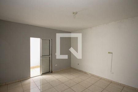 Quarto de casa para alugar com 1 quarto, 50m² em Jardim Santa Adelia, São Paulo
