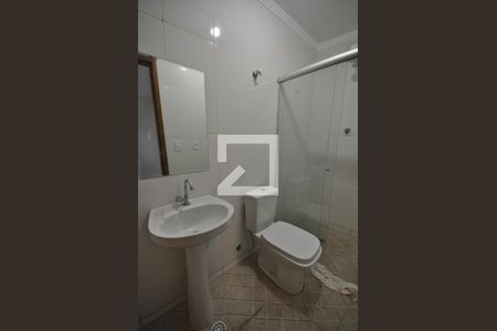 Banheiro de apartamento para alugar com 1 quarto, 27m² em Vila Gustavo, São Paulo