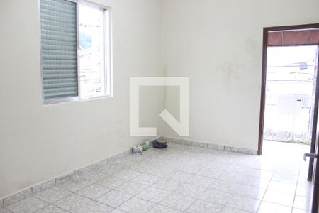 Quarto de apartamento para alugar com 2 quartos, 68m² em Vila São Jorge, São Vicente