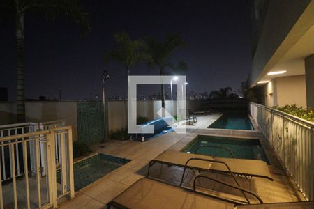 Apartamento à venda com 57m², 2 quartos e 1 vagaÁrea comum