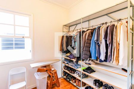 Casa à venda com 140m², 4 quartos e 2 vagas Casa à venda com 140m², 4 quartos e 2 vagasQuarto 2