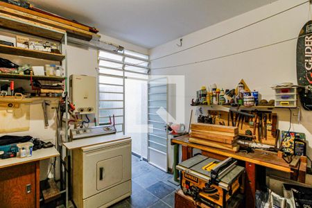 Casa à venda com 140m², 4 quartos e 2 vagas Casa à venda com 140m², 4 quartos e 2 vagasÁrea de Serviço