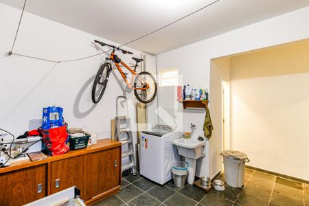 Casa à venda com 140m², 4 quartos e 2 vagas Casa à venda com 140m², 4 quartos e 2 vagasÁrea de Serviço