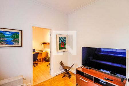 Casa à venda com 140m², 4 quartos e 2 vagas Casa à venda com 140m², 4 quartos e 2 vagasQuarto 3