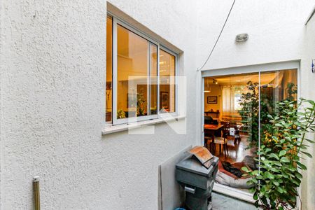 Casa à venda com 140m², 4 quartos e 2 vagas Casa à venda com 140m², 4 quartos e 2 vagasJardim de inverno