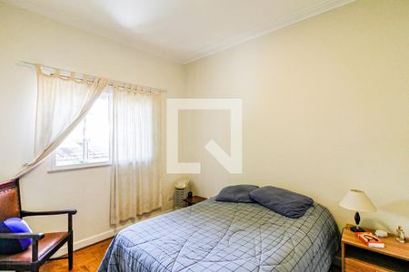 Casa à venda com 140m², 4 quartos e 2 vagas Casa à venda com 140m², 4 quartos e 2 vagasQuarto 1