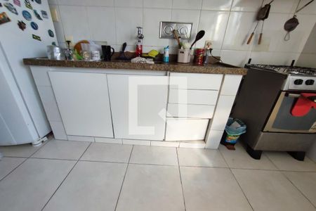 Apartamento à venda com 75m², 2 quartos e 1 vaga Apartamento à venda com 75m², 2 quartos e 1 vagaCozinha
