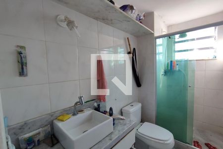 Banheiro de apartamento para alugar com 2 quartos, 75m² em Tanque, Rio de Janeiro