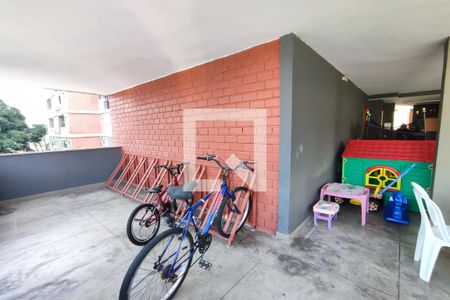 Apartamento à venda com 75m², 2 quartos e 1 vaga Apartamento à venda com 75m², 2 quartos e 1 vagaÁrea comum