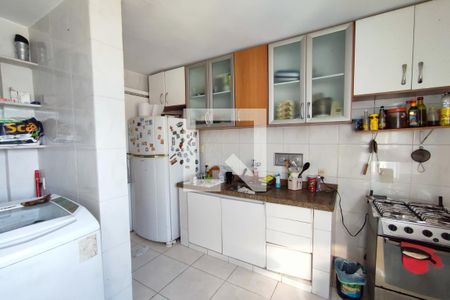 Cozinha de apartamento para alugar com 2 quartos, 75m² em Tanque, Rio de Janeiro