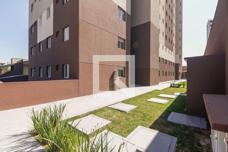 Condomínio - Entrada de apartamento para alugar com 2 quartos, 35m² em Vila Matilde, São Paulo