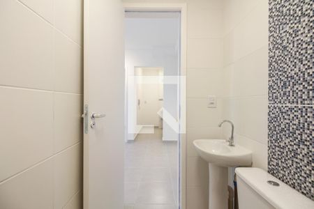 Apartamento para alugar com 35m², 2 quartos e sem vaga Apartamento para alugar com 35m², 2 quartos e sem vagaBanheiro