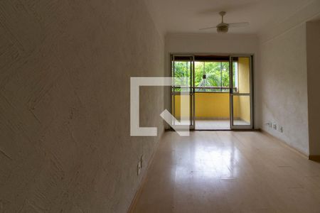 Sala de apartamento para alugar com 3 quartos, 69m² em Jaguaré, São Paulo