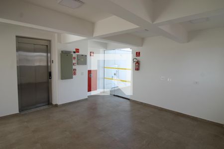 Apartamento à venda com 35m², 1 quarto e sem vagaÁrea comum - Salão de festas