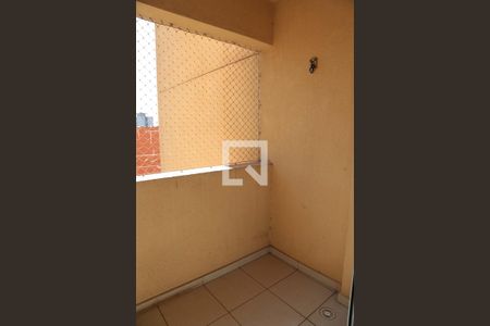 Sacada de apartamento para alugar com 2 quartos, 65m² em Jaguaribe, Osasco