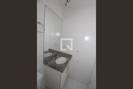 Banheiro de kitnet/studio à venda com 1 quarto, 28m² em Parque Independencia, São Paulo