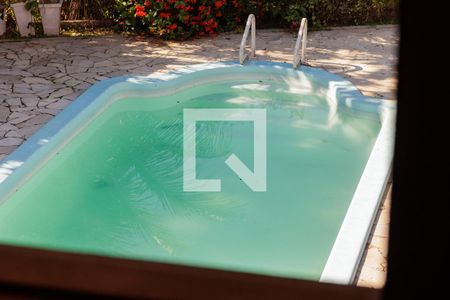 Casa de condomínio à venda com 720m², 6 quartos e 6 vagasVista