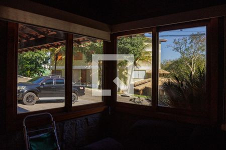 Casa de condomínio à venda com 720m², 6 quartos e 6 vagasVista