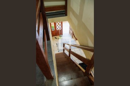 Casa de condomínio à venda com 720m², 6 quartos e 6 vagasEscada 