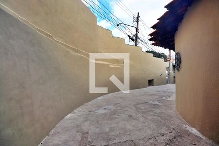 Quintal de casa para alugar com 2 quartos, 90m² em Jardim das Maravilhas, Santo André