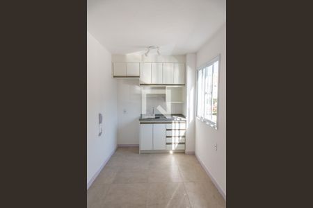 Cozinha de kitnet/studio à venda com 1 quarto, 24m² em Sé, São Paulo