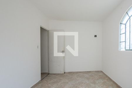 Quarto 1 de casa para alugar com 2 quartos, 60m² em Alto Caiçaras, Belo Horizonte