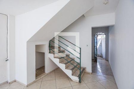 Sala de casa para alugar com 2 quartos, 60m² em Alto Caiçaras, Belo Horizonte