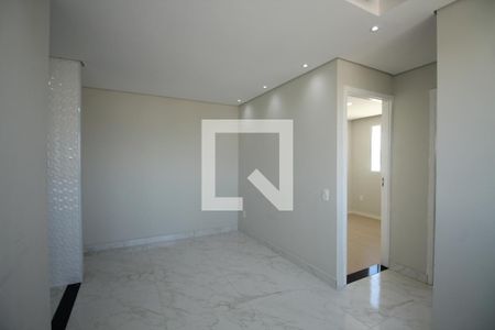 Sala de apartamento para alugar com 2 quartos, 42m² em Jardim das Oliveiras, Itaquaquecetuba