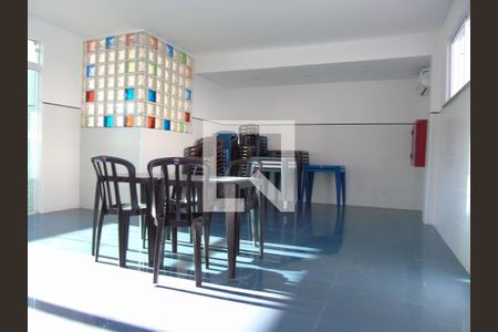 Apartamento à venda com 70m², 2 quartos e sem vagaÁrea comum