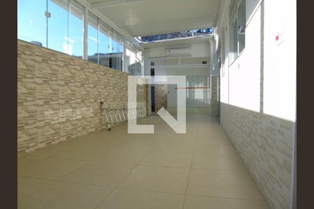 Apartamento à venda com 70m², 2 quartos e sem vagaÁrea gourmet