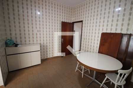 Casa para alugar com 150m², 2 quartos e 1 vagaCozinha