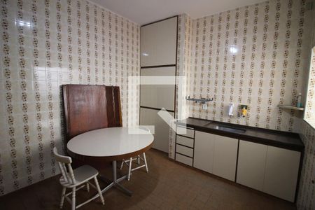 Casa para alugar com 150m², 2 quartos e 1 vagaCozinha