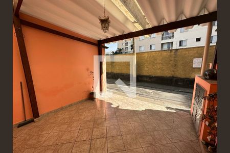 Casa para alugar com 150m², 2 quartos e 1 vaga Casa para alugar com 150m², 2 quartos e 1 vagaGaragem