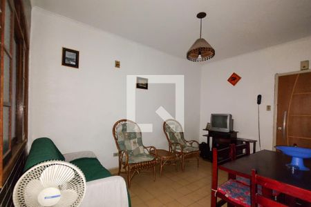 Sala de kitnet/studio para alugar com 1 quarto, 55m² em Canto do Forte, Praia Grande