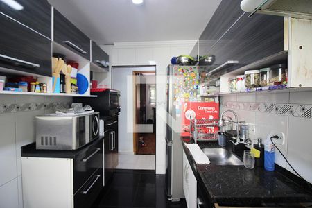 Apartamento à venda com 60m², 2 quartos e 2 vagasCozinha