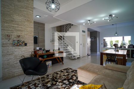 Sala de casa para alugar com 3 quartos, 206m² em Chácaras Residenciais Santa Maria, Votorantim