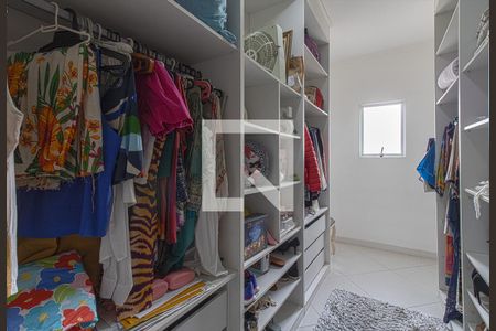 Casa à venda com 280m², 4 quartos e 5 vagascloset suíte1_3