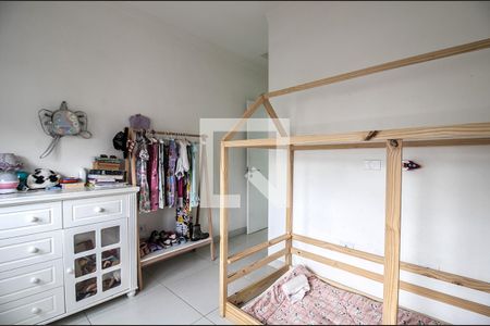 Casa à venda com 280m², 4 quartos e 5 vagassuíte2_3