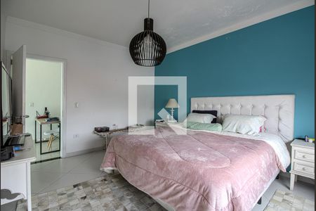 Casa à venda com 280m², 4 quartos e 5 vagassuíte1_3