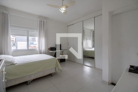 Casa à venda com 280m², 4 quartos e 5 vagassuíte3_1
